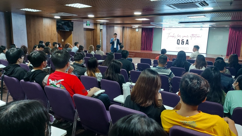 Chia sẻ của Doanh nghiệp và Sinh hoạt Thực tập Tốt nghiệp cho sinh viên HK22.1A
